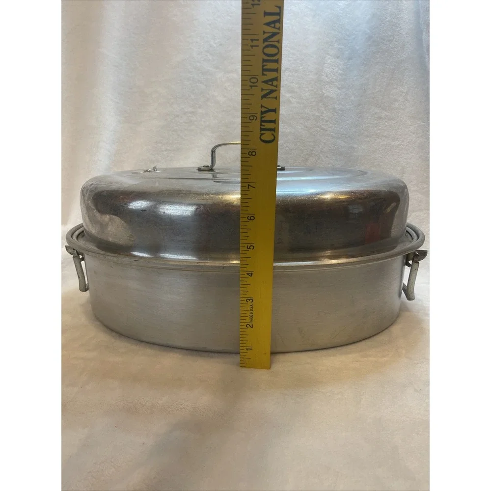 Vintage Oval Aluminum Roasting Pan with Domed Vented Lid Silver 18.5‎ Inch